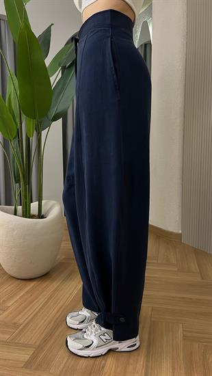 Lacivert Paça Düğme Detaylı Pantolon
