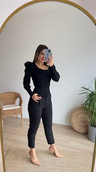 Şeritli Siyah Triko