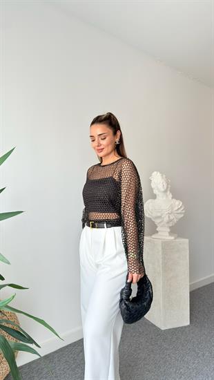 Siyah Kayık Yaka Yarasa Kol File Bluz