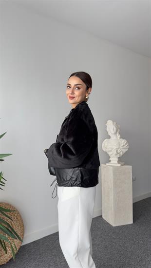 Alina Deri Detaylı Astarlı Siyah Peluş Ceket