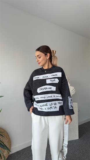 Anni Parça Üzeri Yazı Detaylı Sweatshirt