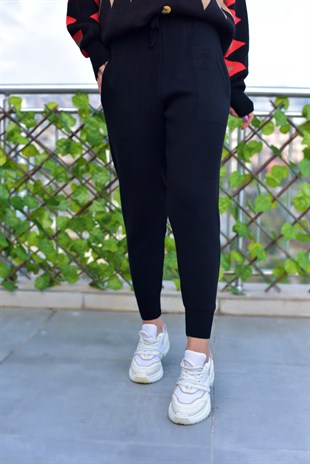 Zikzaklı Triko Takım