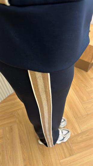 Lacivert Yanı Sim Şeritli Modal Takım