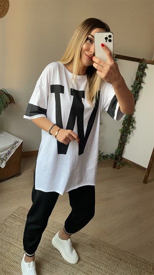 W Beyaz Tshirt	