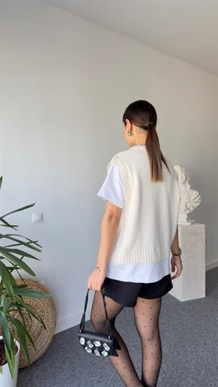 V Yaka Bej Süveter Detaylı Bluz