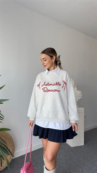 Nika Gömlek Detaylı Renkli Yazılı Gri Sweatshirt