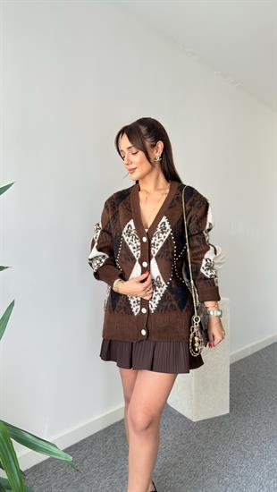 Kahve Paro Taş Detaylı Baklava Desen Hırka