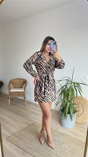 Marka Model Zebra Desen Kuşaklı Elbise 