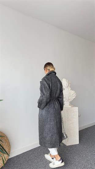 Lovi Kollar Düğme Detaylı Astarlı Gri Kaşe Kaban