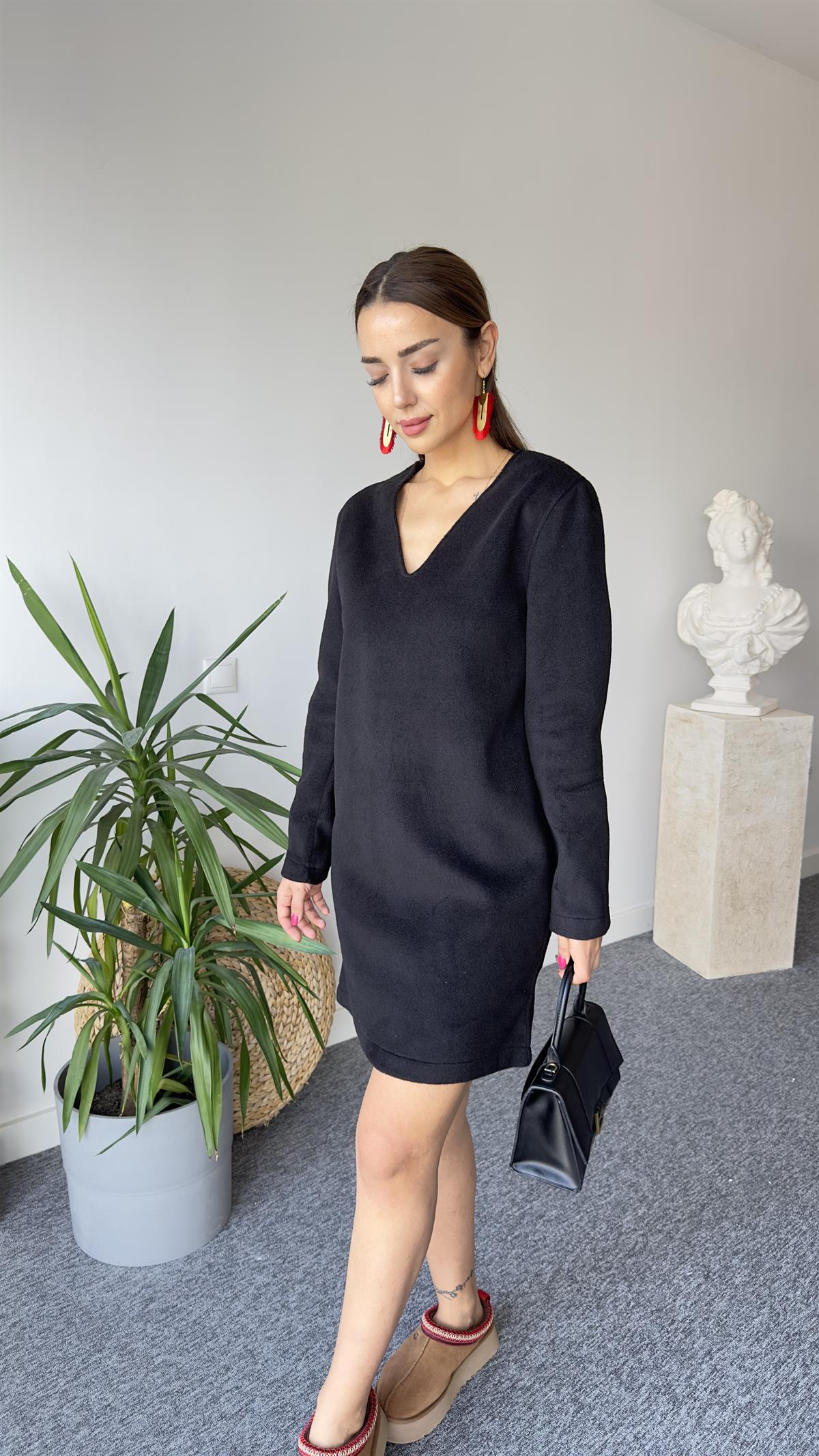 Kaşe Mas Model V Yaka Elbise