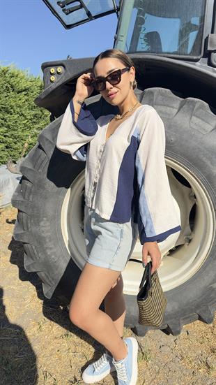 Marka Model Renk Geçişli Bluz