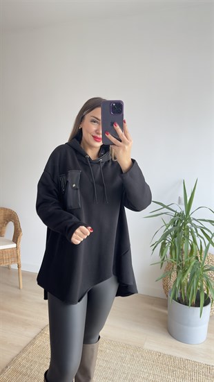 Deri Cep Detaylı Asimetrik Siyah Sweat