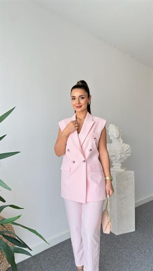 Ena Pembe Yelekli Takım 