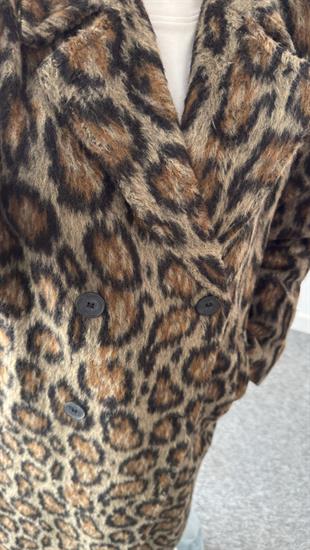 Rolen Leopar Desenli Kaşe Kaban