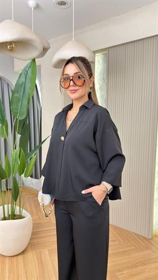 Siyah Palermo Önü Aksesuar Detaylı Takım