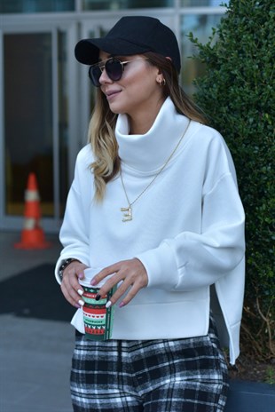 Yanları Yırtmaçlı Ekru Sweat