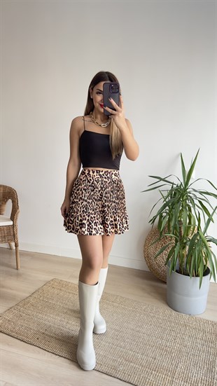 Piliseli Leopar Desenli Şort Etek