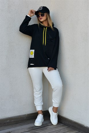 Kesik Detaylı Siyah Sweatshirt