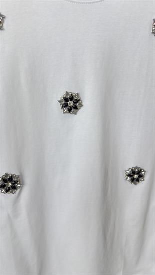 Beyaz Yuvarlak Taşlı Tshirt