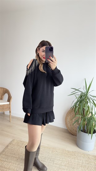 Omuzları Zincir Detaylı Şardonlu Siyah Sweat