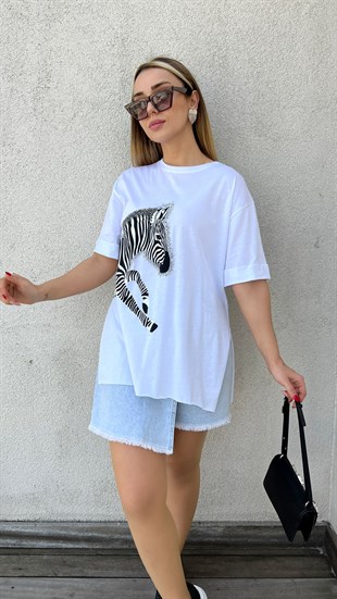Yırtmaçlı Zebra Desen Beyaz Tshirt