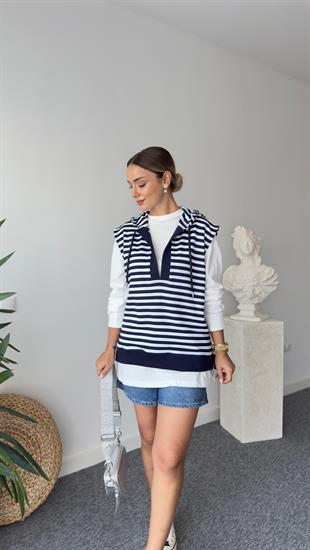 Burena Yanı Yırtmaçlı Çizgili İkili Sweat Takım