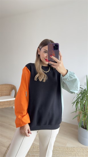 Kolları Renkli Paraşüt Siyah Sweat