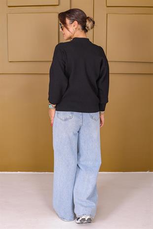 Siyah İçi Atletli V Yaka Triko Takım