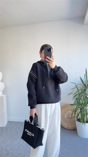 Şardonlu Omuzları Taşlı Kapüşonlu Siyah Sweatshirt