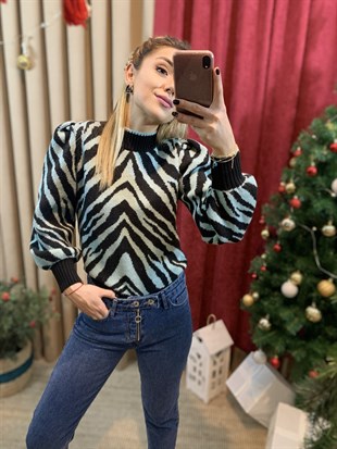 Zebra Desenli Kazak
