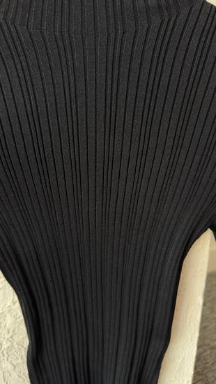 Zra Model Kol Yırtmaçlı Siyah Bluz