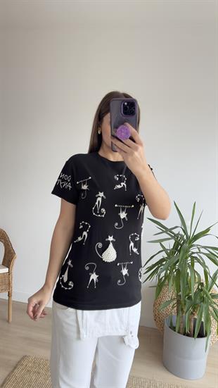 Kedili Siyah Taşlı Tshirt