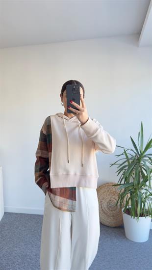 Yan Kahve Ekoseli Kapüşonlu Sweat
