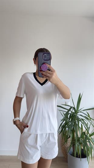 Beyaz V Yaka Massi Tshirt