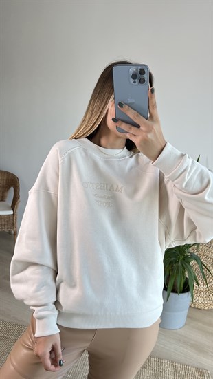  Yazı Detaylı Bej Sweat