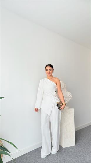 Beyaz Usez Tek Omuz Bluz Pantolon Takım