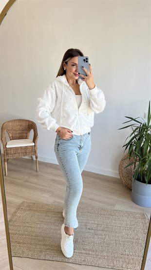  Taş Baskılı Beyaz Sweatshirt