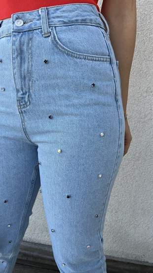 Zara Model Taş Detaylı Mom Jean