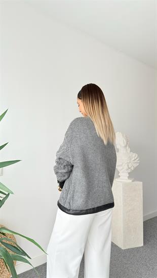 Gri Tws Model Zımbalı Hırka