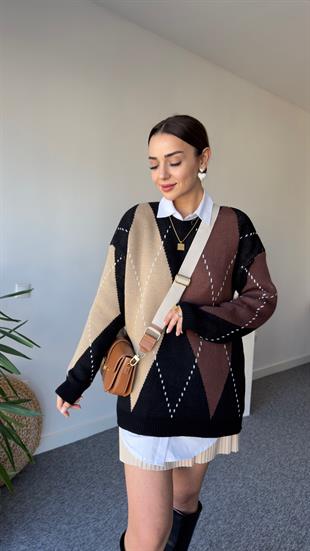 Siyah Kahve Baklava Desen Kazak