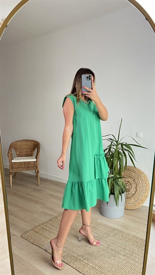 Kolsuz Fırfırlı Yeşil Poplin Elbise 