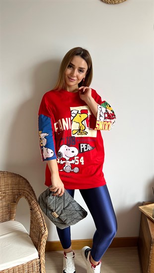 Kırmızı Snoppy Renkli Tshirt