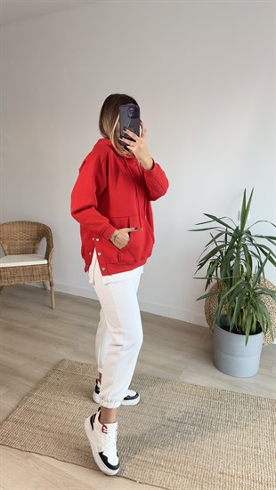Yanları Çıtçıtlı Kırmızı Basic Sweat