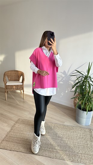 Ön Arka V Aksesuar Detaylı Pembe Süveter