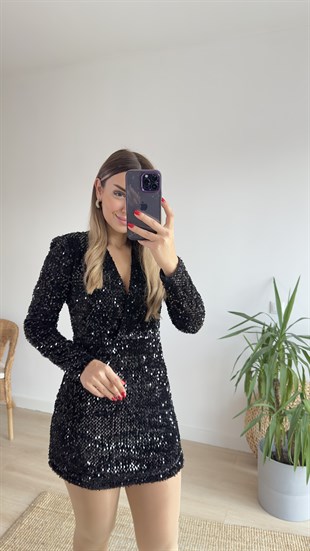  V Yaka Uzun Kol Pullu Elbise 
