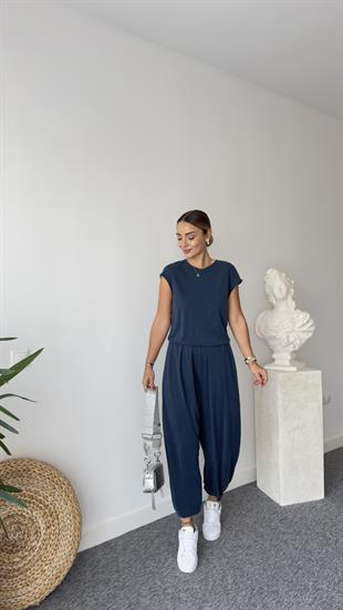 Sırt Pencere Detay Lacivert Modal Tulum