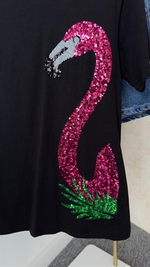Flamingo İşlemeli Siyah Tshirt