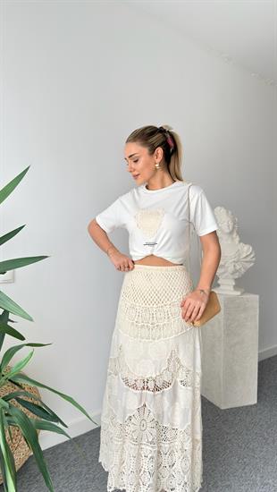 Kalp Dantel İşlemeli Beyaz Tshirt