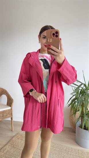 Madis Oversize Pembe Yağmurluk 