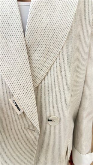 Kol Manşet Detaylı Blazer Ceket